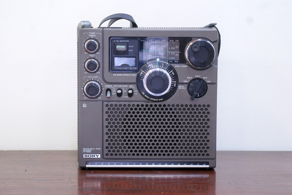 買い取りました。Sony – ICF-5900 – スカイセンサー – ラジオ - 日美輝
