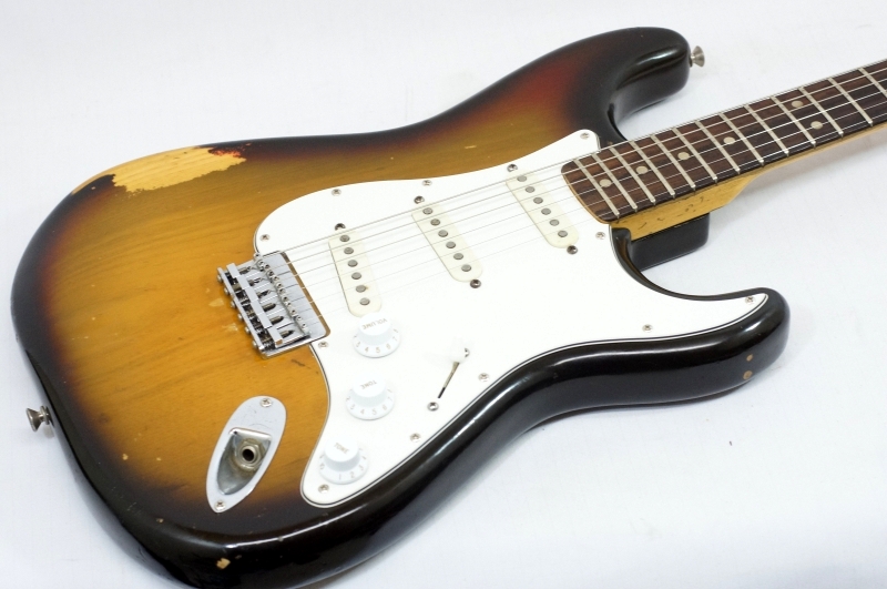 楽器買い取りました。Fender USA / Stratocaster / 1975年製 - 日美輝